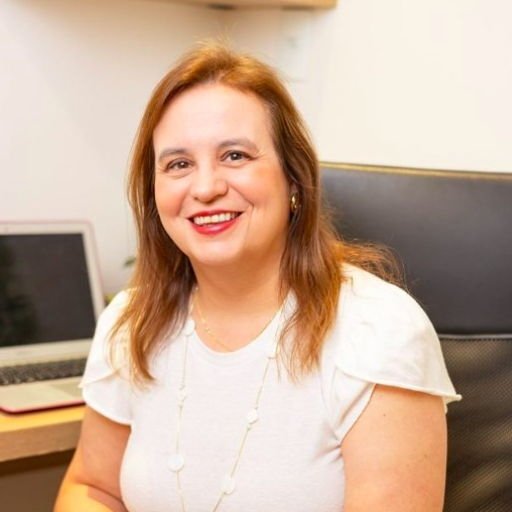 Dra. Renata Fernandes Fiorenza Gonçalves