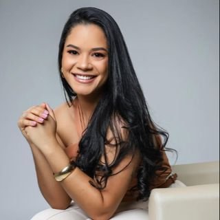 Camila Lopes
