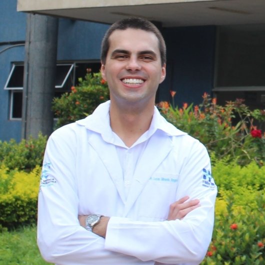 Dr. Lucas Miranda Amgarten