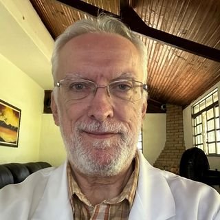 Dr. Marco Antonio Capelozzi