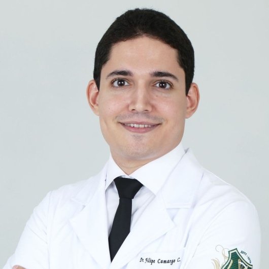 Dr. Filipe Camargo de Carvalho