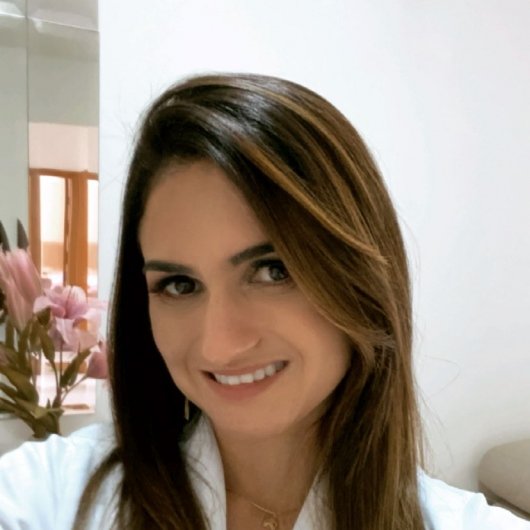 Dra. Cristiane Lina Silva