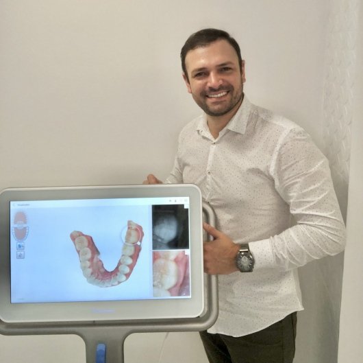 Dr. Eduardo Saldanha