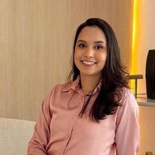 Dra. Isabelle Rodrigues Schramm