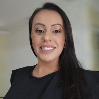 Dra. Letícia Cavalcanti