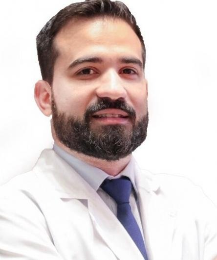 Dr. Tacyano Tavares