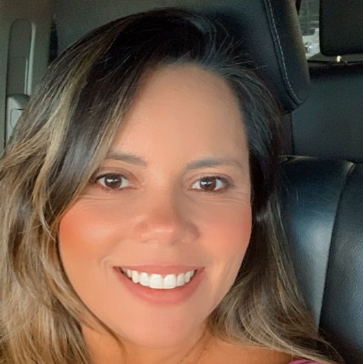 Dra. Camila Mappes Maia
