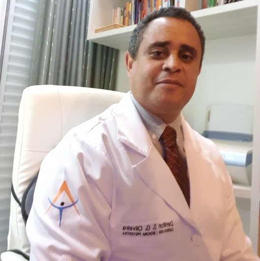 Dr. Denilton da Silva Oliveira