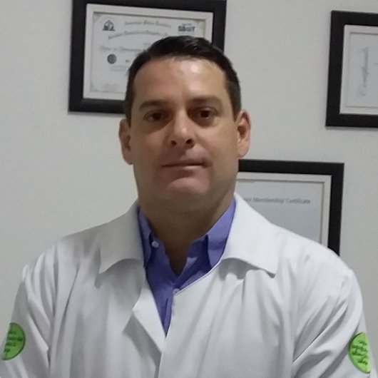 Dr. Fabricio Thomasi Merlo