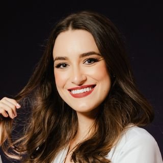 Anna Bárbara Leal Marcolin