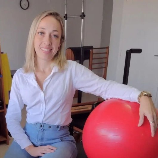 Dra. Isabella Azevedo