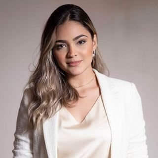 Dra. Nise Arruda