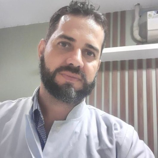 Dr. Cristiano Gustavo dos Santos Silva