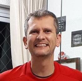 Dr. Neylor Carvalhaes Andrade