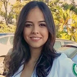 Dra. Camila Ribeiro de Arruda Monteiro