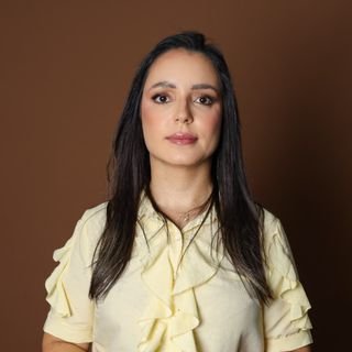 Dra. Michely de Paula Carvalho