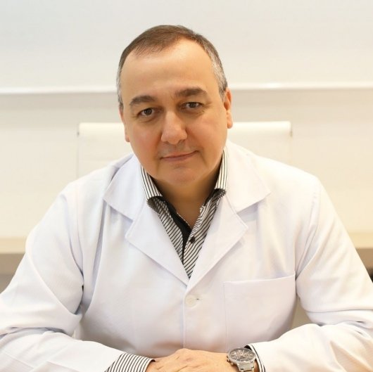Dr. Marcio Turra