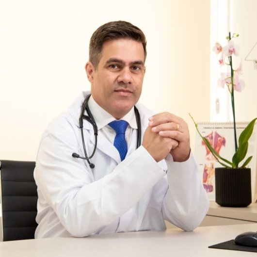 Dr. Ramon D Angelo Dias