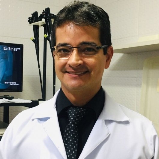 Dr. Roger Barata Ataide
