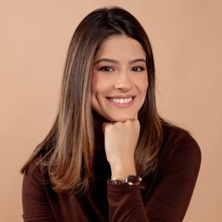 Dra. Natália Almeida