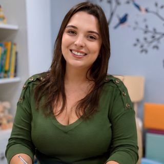Letícia Bahia Secchieri