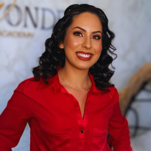 Síntia Ávila