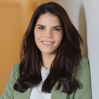 Dra. Laís Andrade