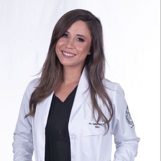 Dra. Danielle Lopes Rosa