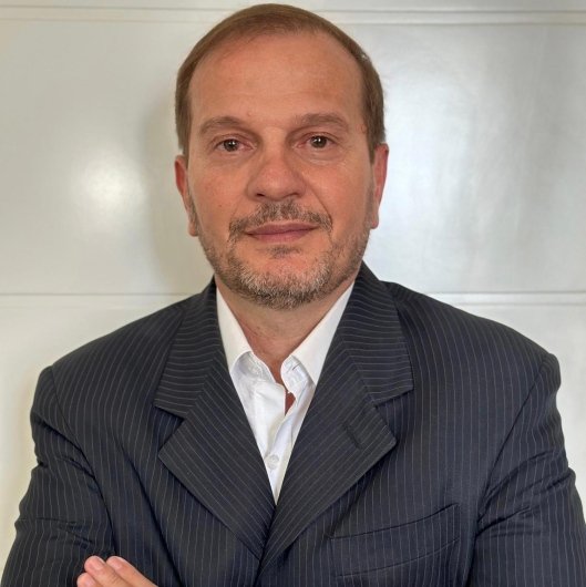 Dr. Luciano Colognese