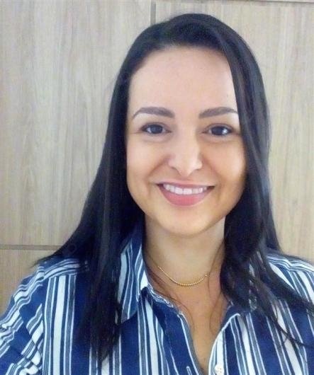 Dra. Angela Essinger