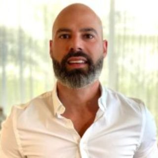 Dr. Raphael Henrique Meneguetti
