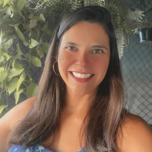 Regina Célia Dourado