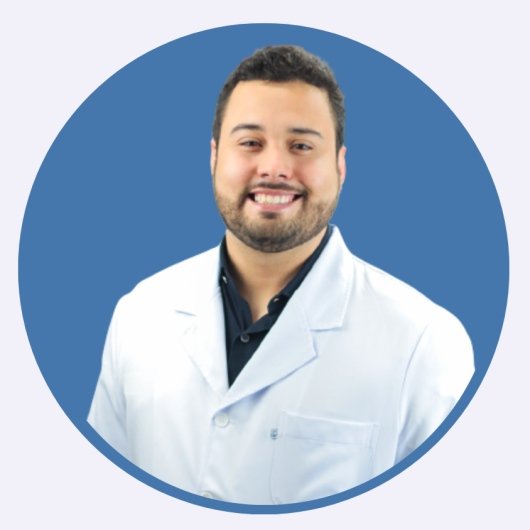 Dr. Matheus Veloso Santiago