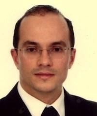 Dr. Rodrigo Paez