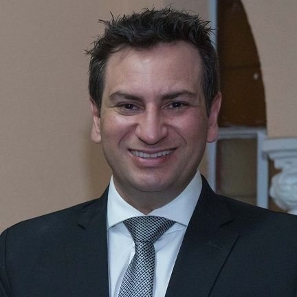 Dr. Mansour Assis