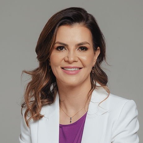 Dra. Larissa Godinho