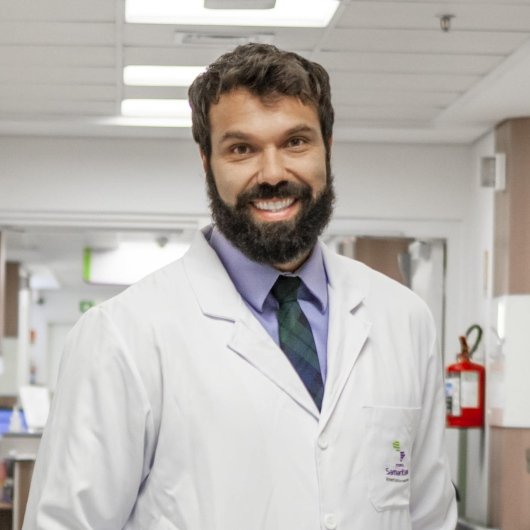 Dr. Leandro Rubio Faria