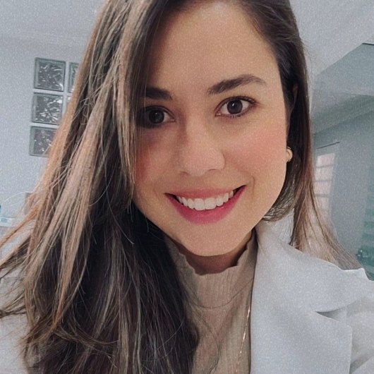 Dra. Amanda Paulo