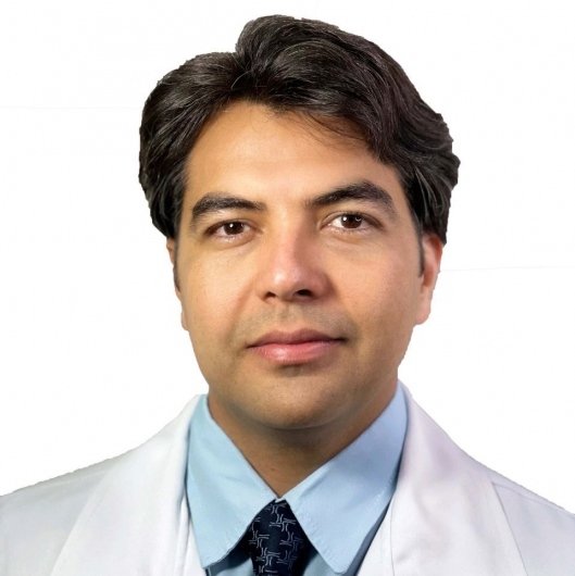 Dr. Luciano Agrizzi