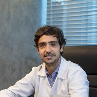 Dr. Fabio Pimentel Barnett