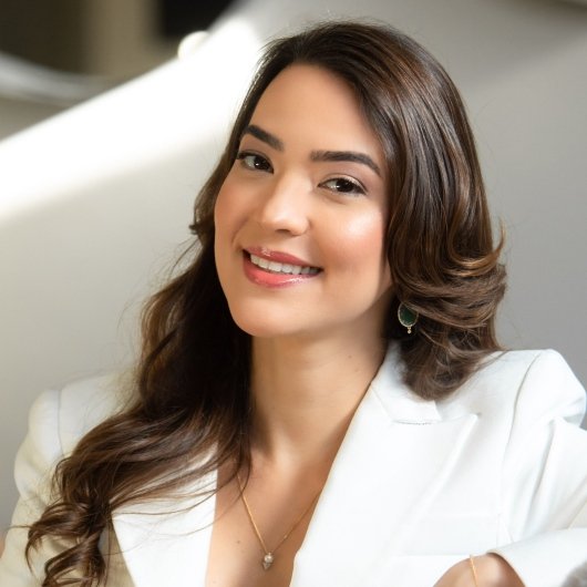 Dra. Vanessa Mello