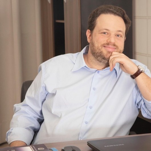 Dr. Henrique Cassis Ribeiro Santos