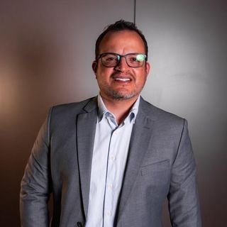 Dr. Danilo Martins de Sousa