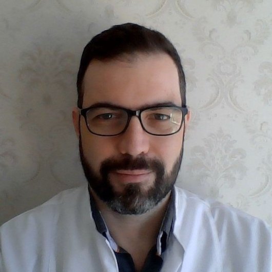 Dr. Thomaz Sperb