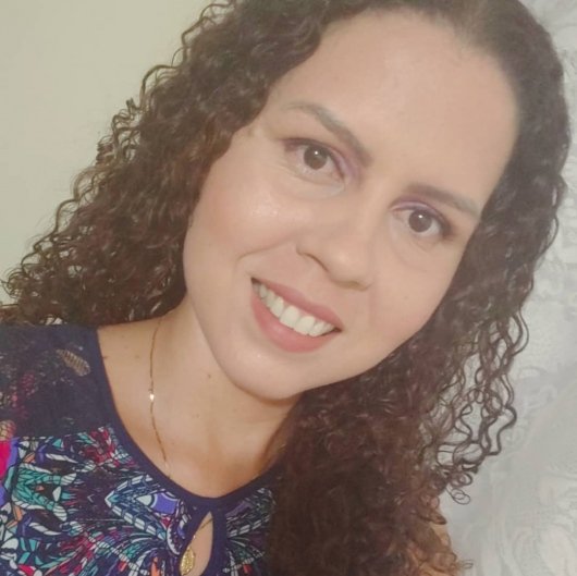 Dra. Leticia Fagundes do Nascimento