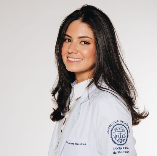 Dra. Anna Carollina Menezes Neiva Eulálio Modesto Amorim