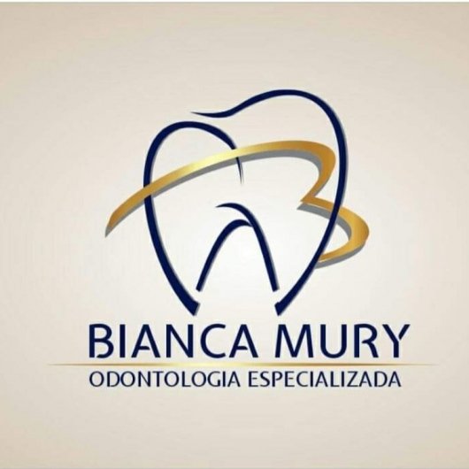 Dra. Bianca Mury