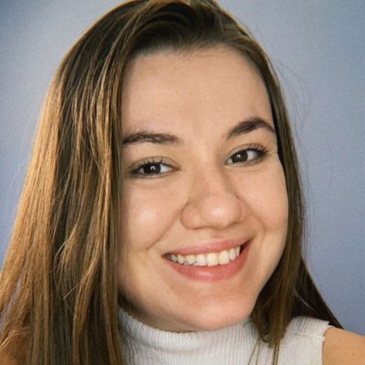 Dra. Sabrina Peres