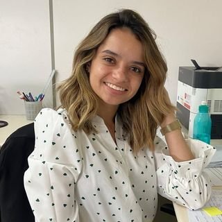 Miriã de Oliveira Neves
