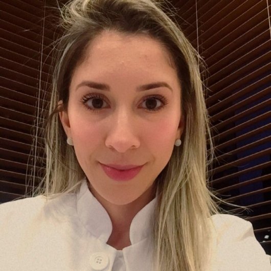 Cíntia Lessa
